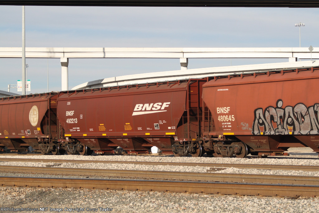 BNSF 492213